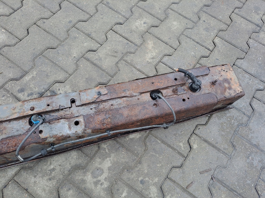 фото №10, Бампер лампы балка задняя renault midlum volvo fl