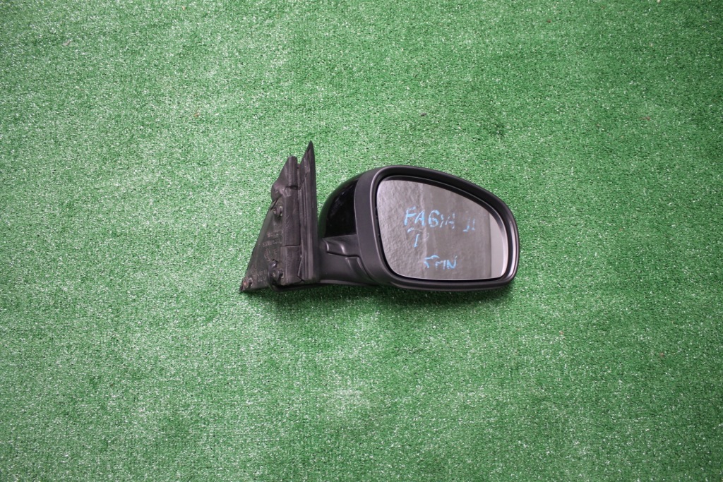 фото №1, Skoda fabia ii 07- зеркало правое elektr. 5 pin