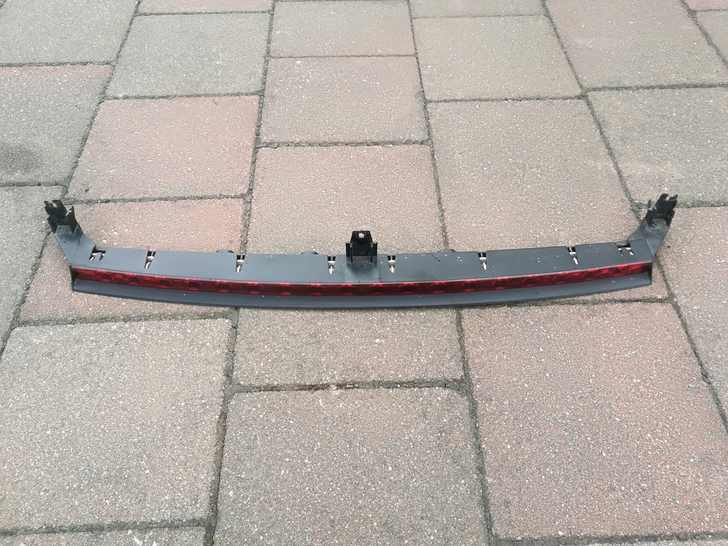 фото №1, Mercedes glk x204-- світло стоп-сигнал a2048201256