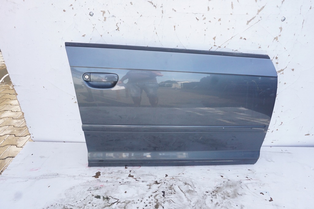 фото №1, Дверь правый перед audi a3 8p 8p1 lc7z