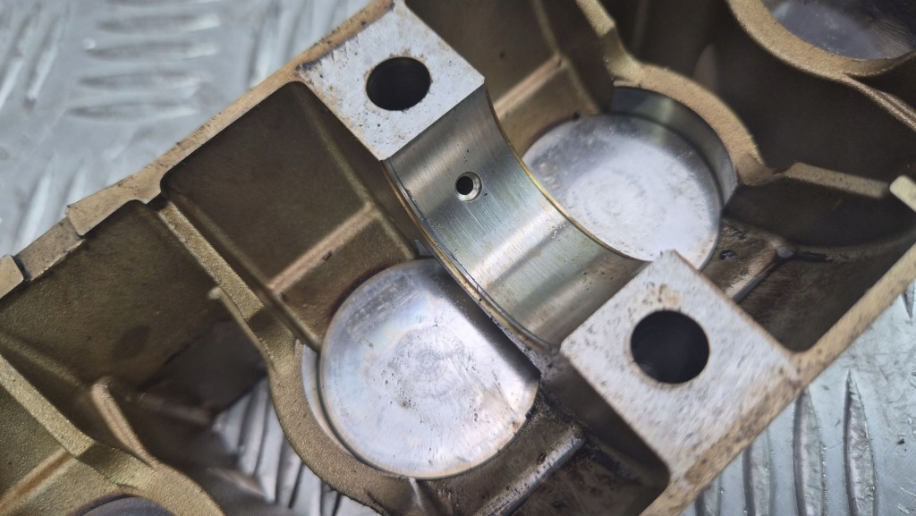 Головка двигателя комплект bmw 5 e60 e61 525i 1748969 m54b25 Оригинал