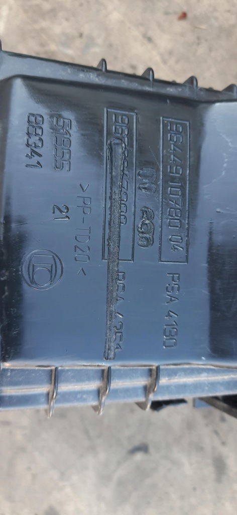 фото №7, Корпус фильтра воздуха 2.0 hdi 508 i 9644910780