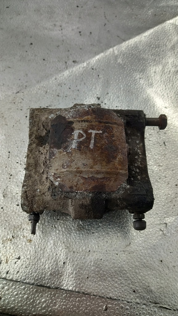 фото №1, Супорт правий задня citroen c5 kombi 01r