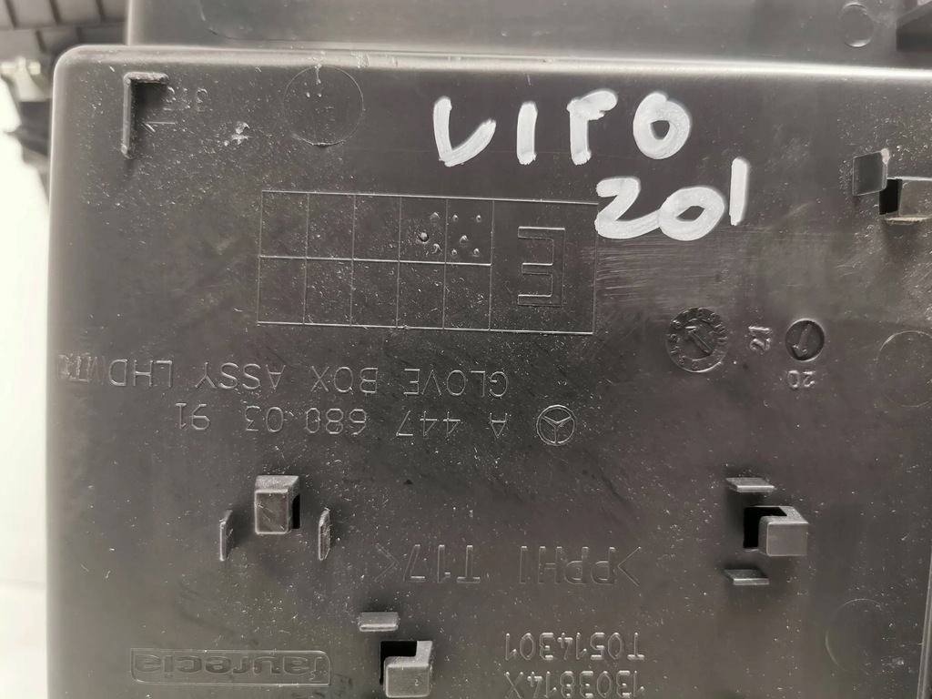 фото №9, Mercedes vito 447 бардачок пасажира eur 20 r