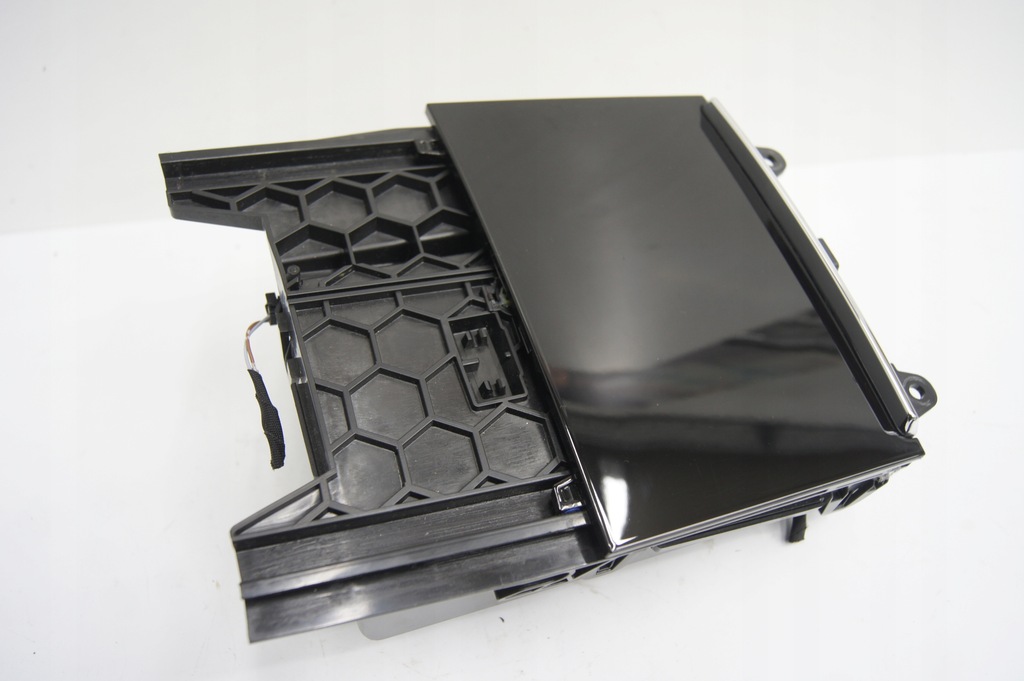 фото №11, Молдинг dekor консоли панель бардачок пепельница karoq