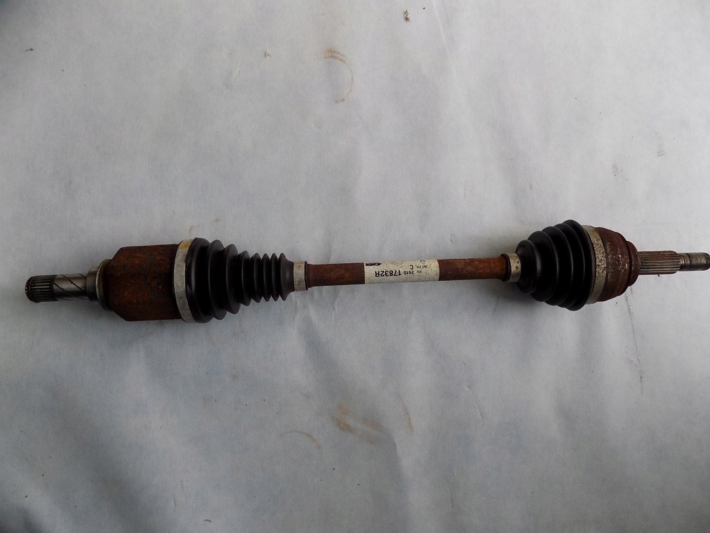 фото №1, Dw sandero stepway 2 приводной вал левая 391017832r