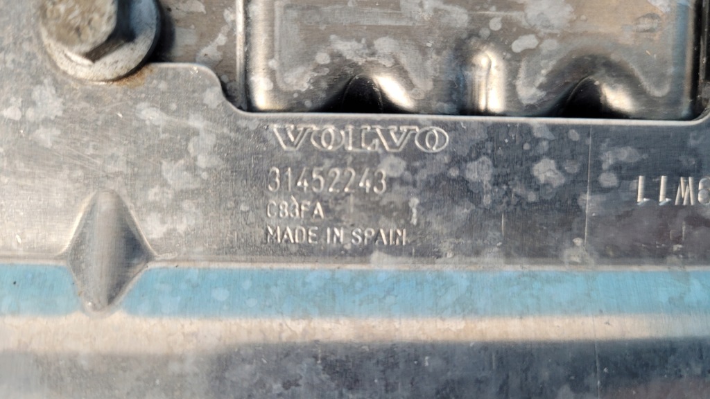 Volvo xc90 2 19r 2.0d корпус фільтра пального кронштейн 31452243 32203317 в Україні