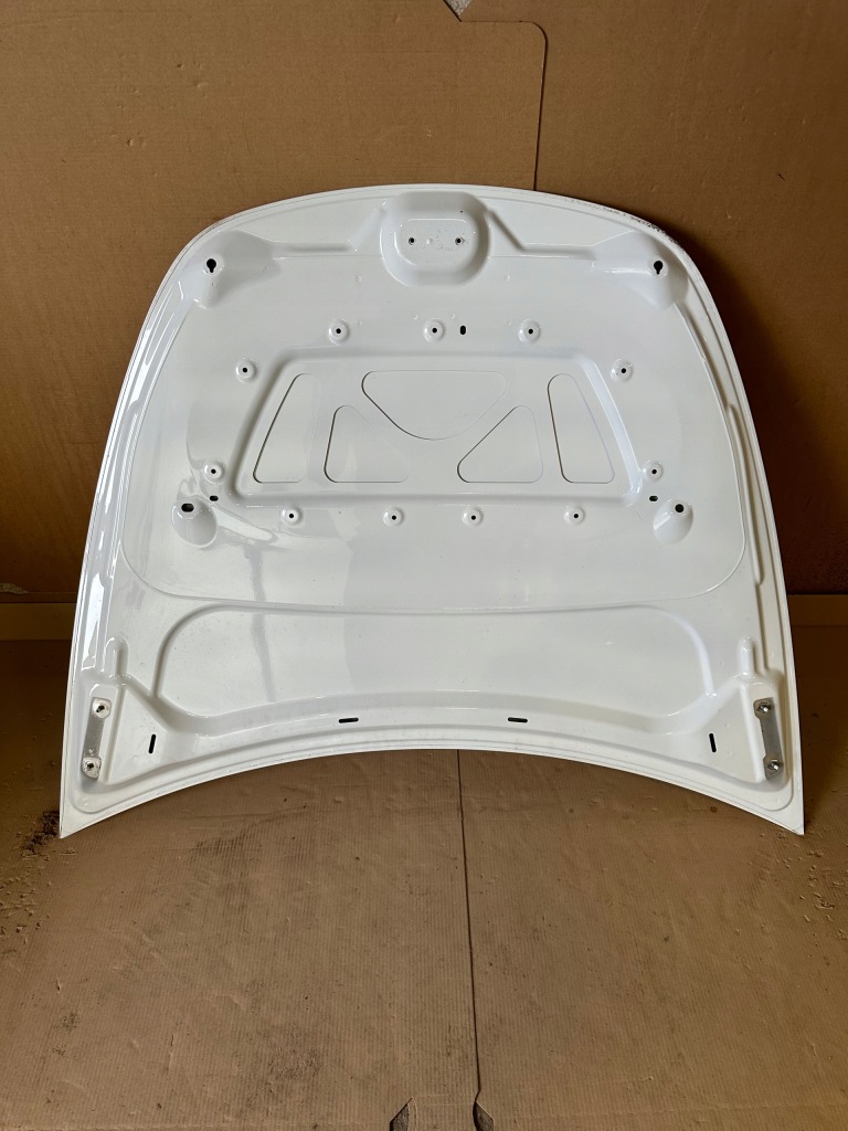 Купити Tesla model y 20r- капот кришка двигуна