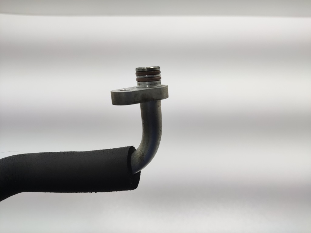 фото №3, Шланг кондиционера renault trafic ii vivaro a 2.0 dci cdti 2007-2011