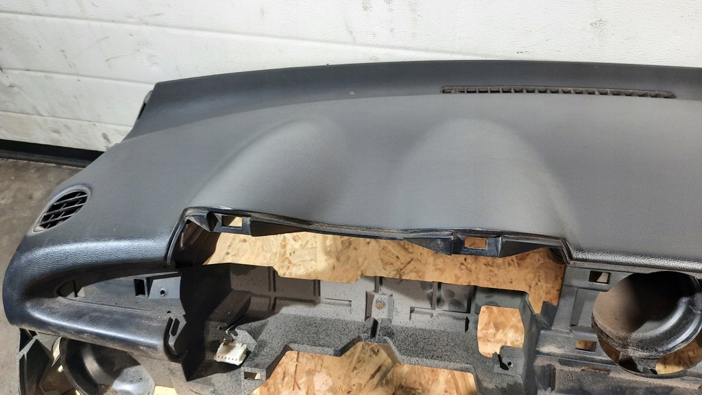 фото №9, Приборная панель приборная консоль mitsubishi outlander i 03-06r