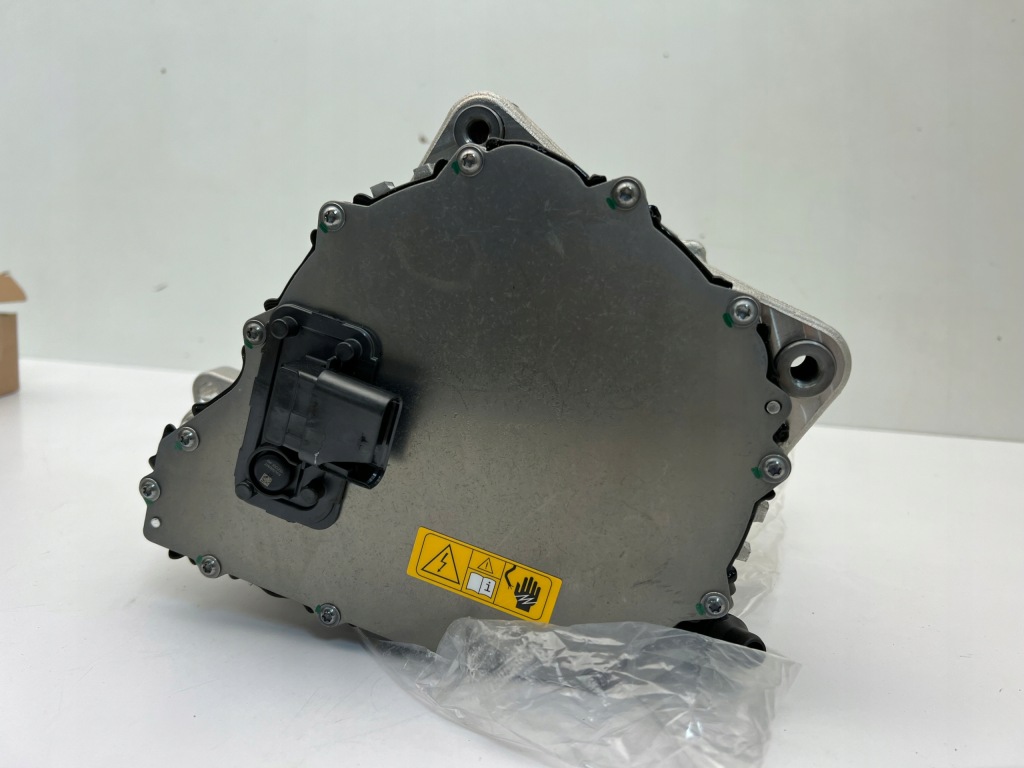 Bmw 2 active tourer u06 стартер стартер генератор стартер в Україні