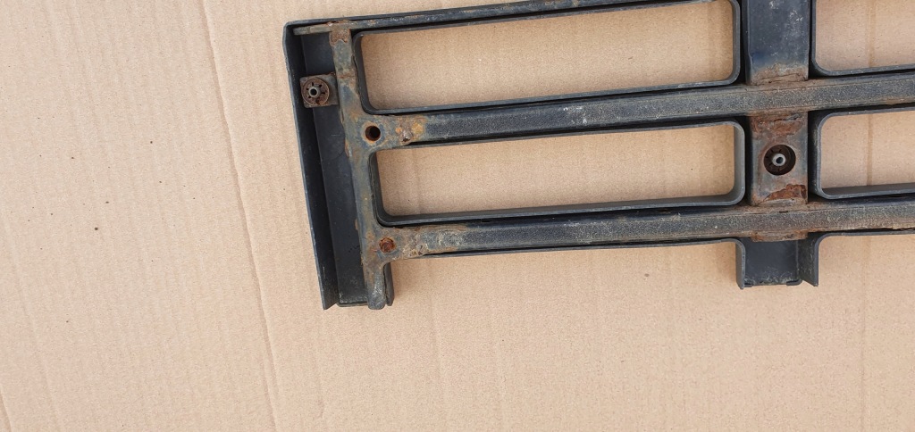 фото №3, Volvo fh12 решітка підніжка решітка радіатора решітка радіатора