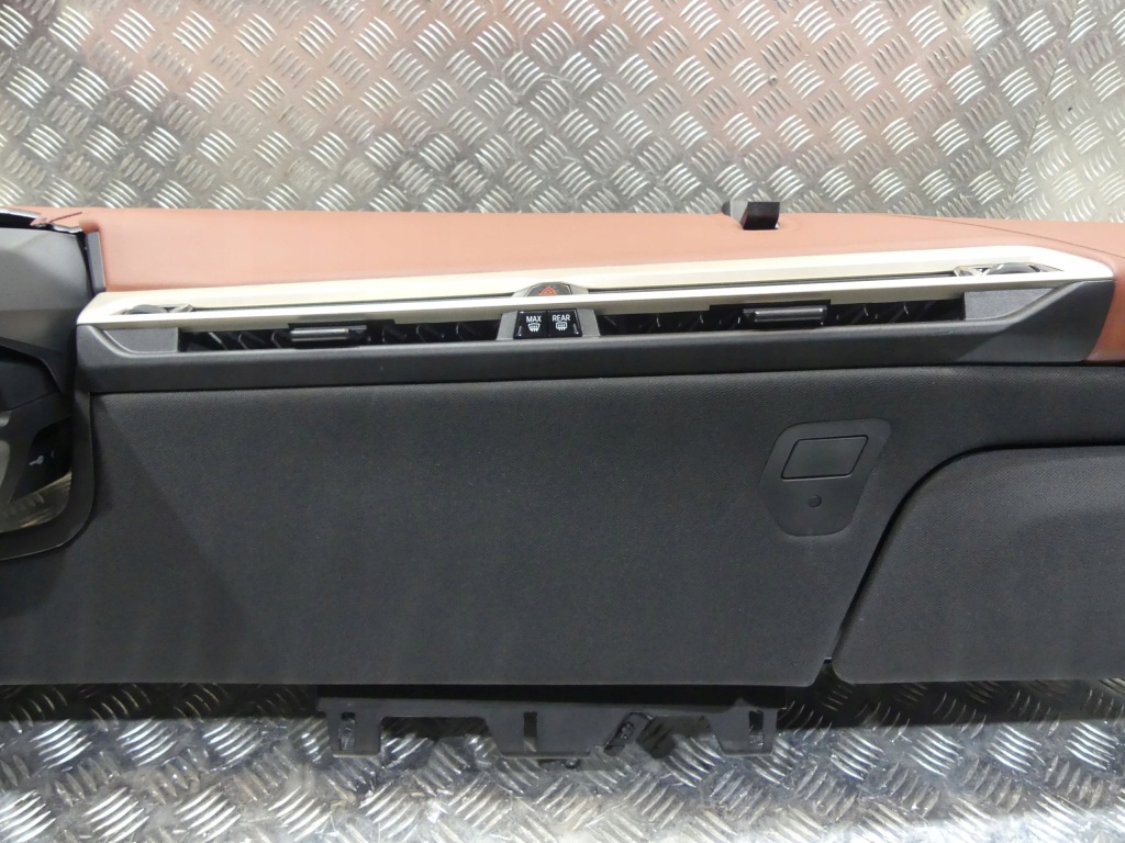 фото №15, Bmw ix i20 приборная панель приборная консоль кожа castanea 9631809 9630343