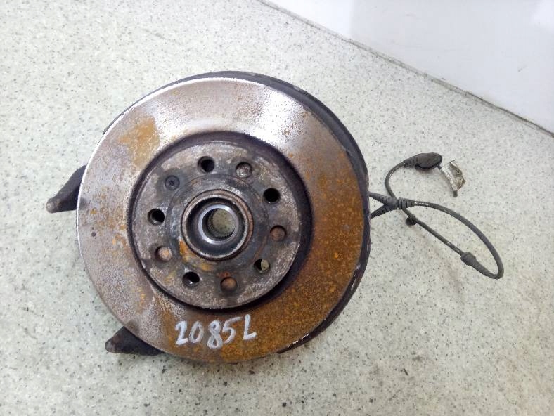 фото №1, Поворотний кулак ліва перед 1.2 tfsi audi a3 ii 2003-2012 8p