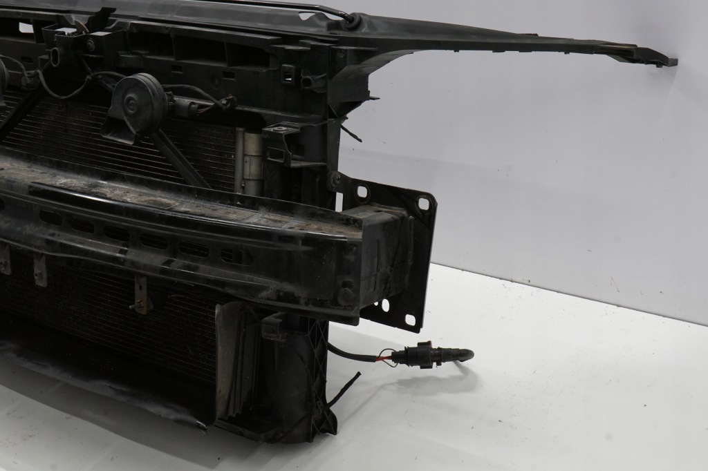 фото №5, Skoda octavia iii 16r pas передний усилитель 1.6tdi