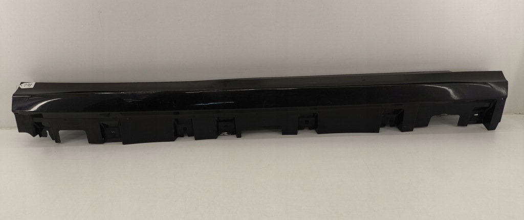 Купить Молдинг порог накладка правая mercedes gle w167 amg купе