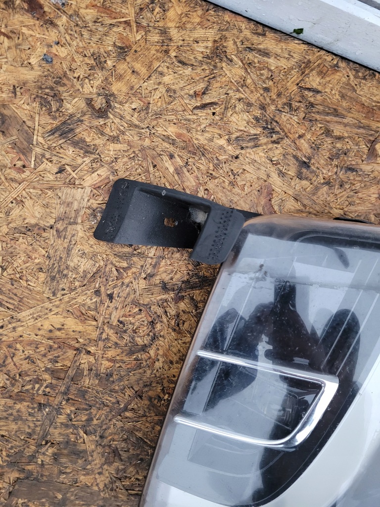 фото №7, Противотуманная фара бампера левый tesla x 1034330-00