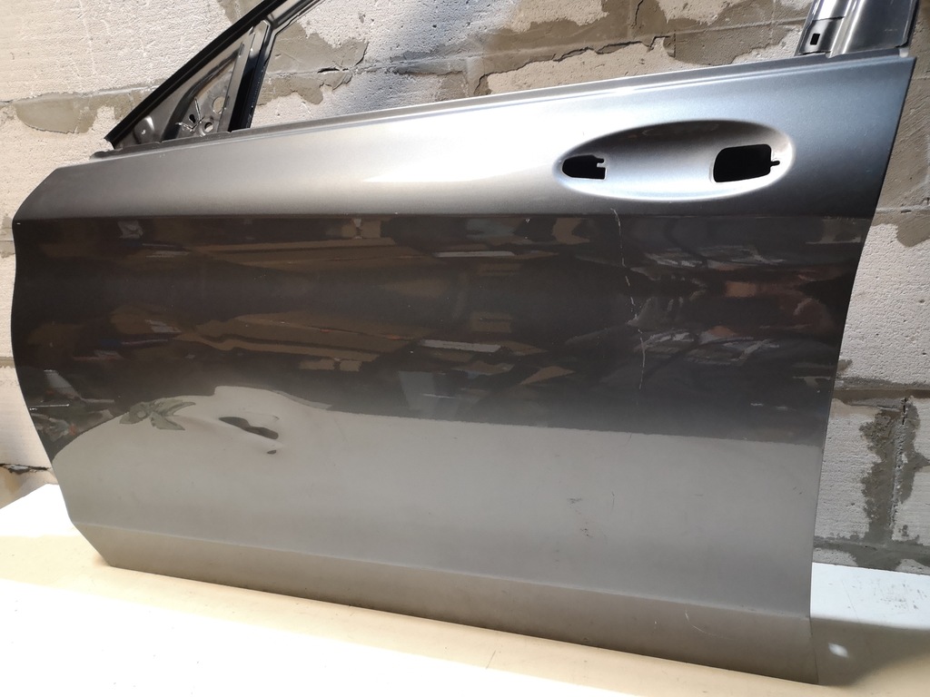 фото №5, Дверь левый перед mercedes c w205