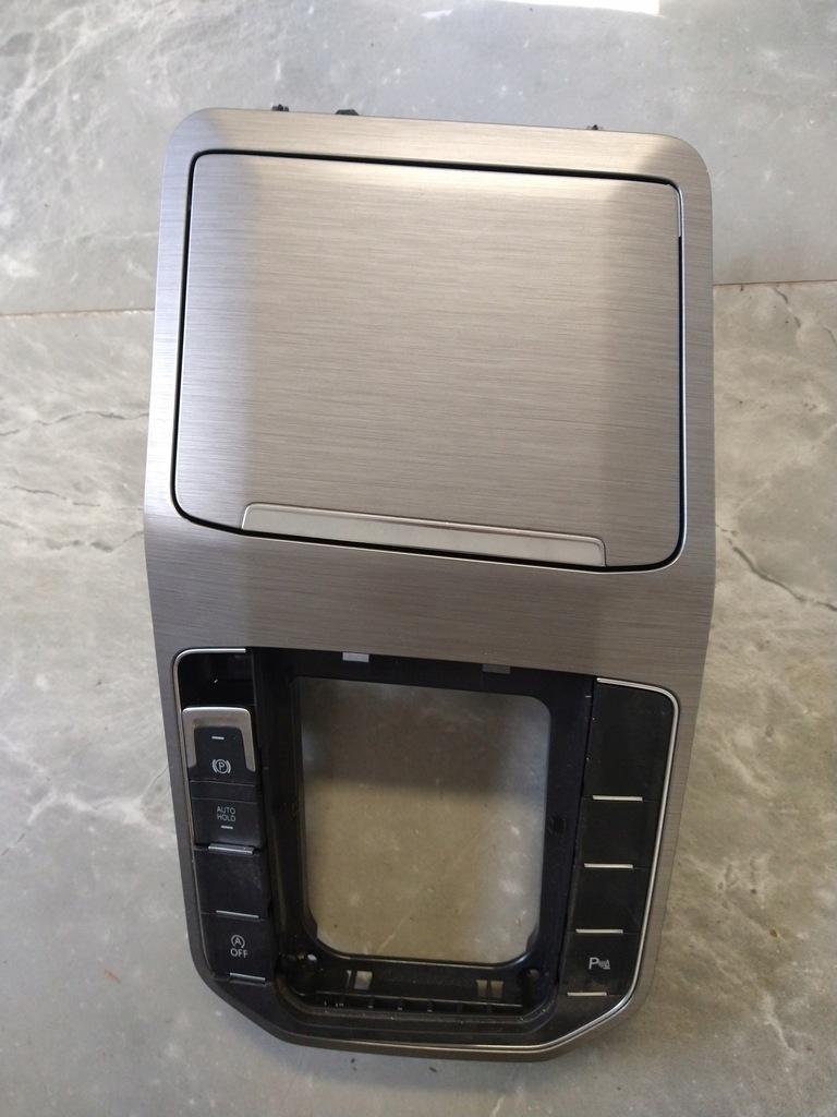 фото №1, Рамка панель тунель vw golf sportsvan 517864263c