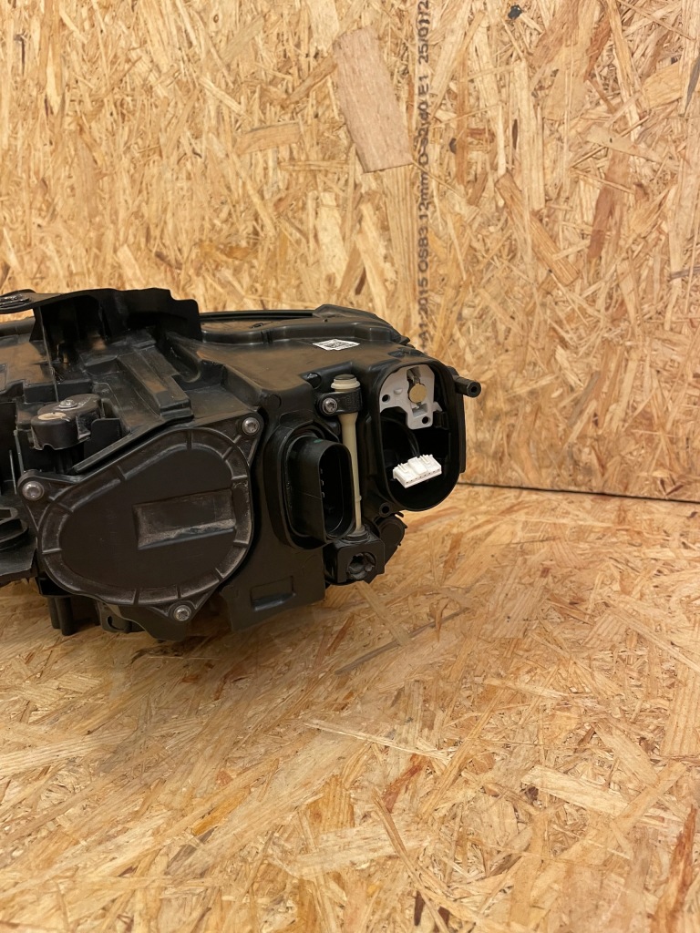 Лампа правая full led audi a3 8v рестайлинг  америка! Доставка