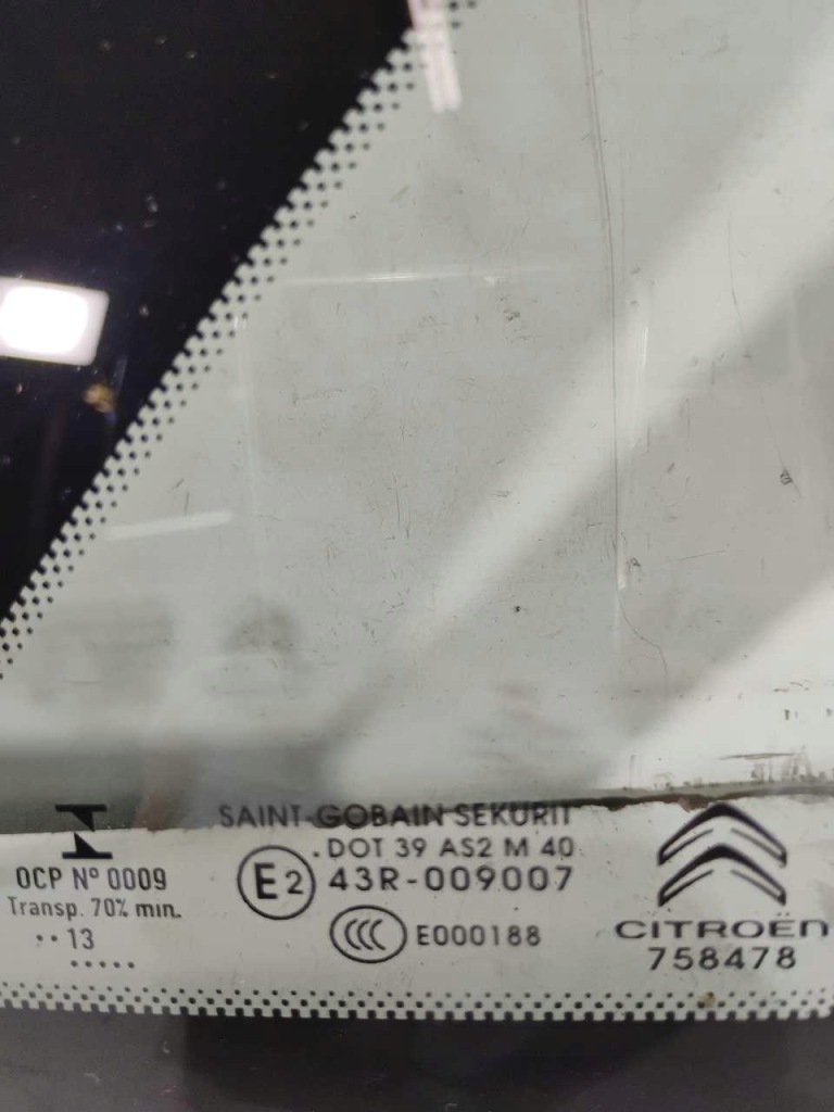 фото №2, Стекло кузовная боковая правый задняя citroen c4 picasso ii r13