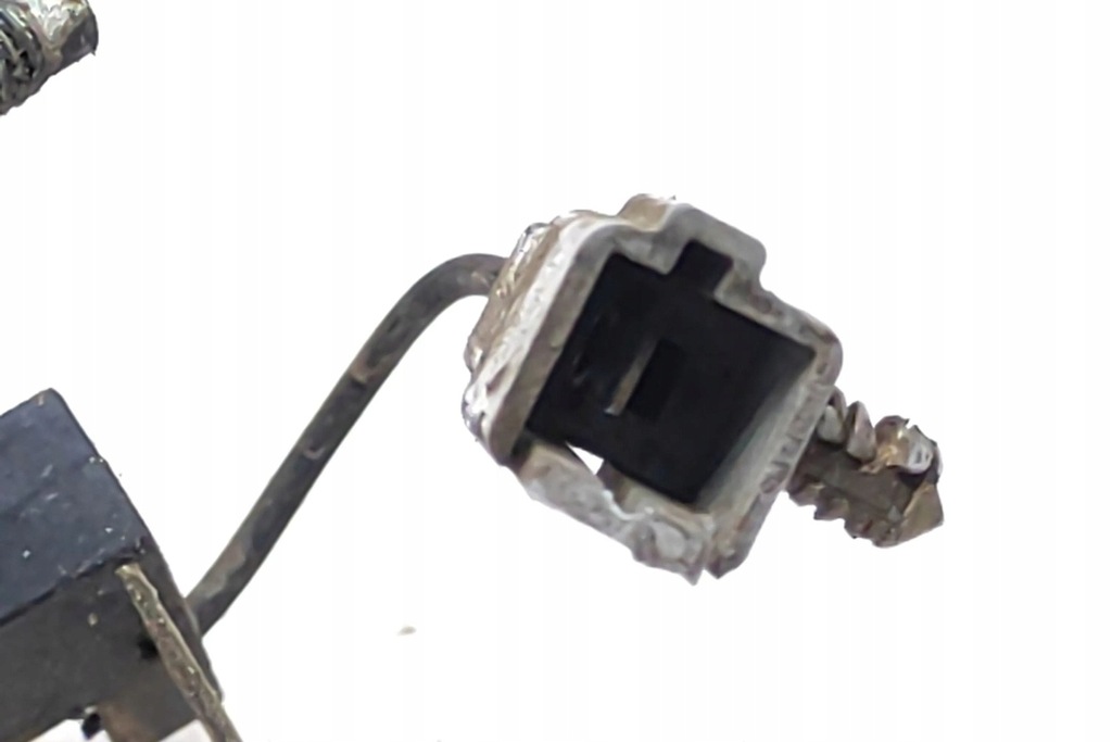 фото №7, Термостат mazda tribute ep 3s4g8k556aa 2.3l бензиновий 110kw 2004