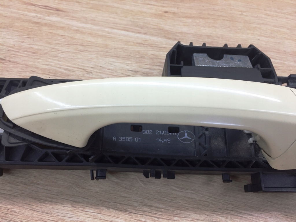 Mercedes gla w156 ручка наружная правый задний Доставка