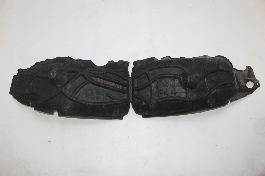 фото №1, Bmw f40 f44 підкрилок правий праве задня задні 7484192