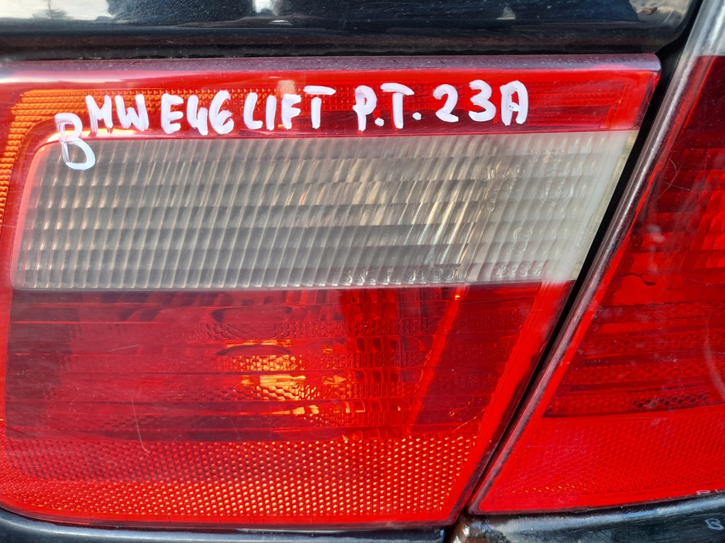 фото №5, Bmw 3 e46 lift лампа правый задняя правая задняя крышка багажника крышка kombi