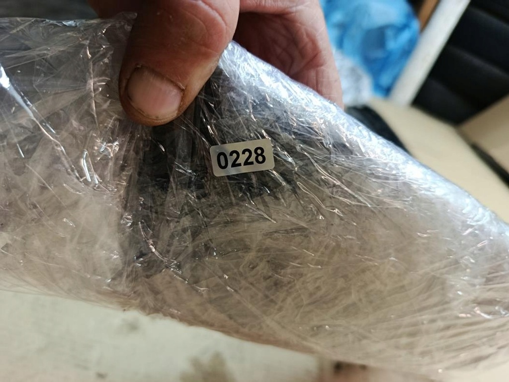 фото №6, Seat arona 6f9 спойлер накладка бампера перед оригинал идеальное состояние