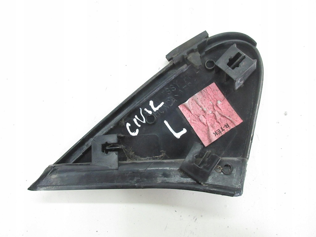 фото №6, Honda civic vii 5d hb 1.4 16v 90 km d14z6 заглушка трикутник крила