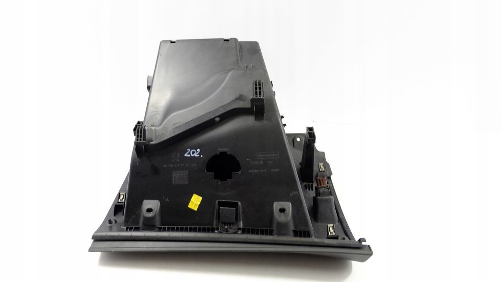 фото №6, Peugeot 208 бардачок пассажира