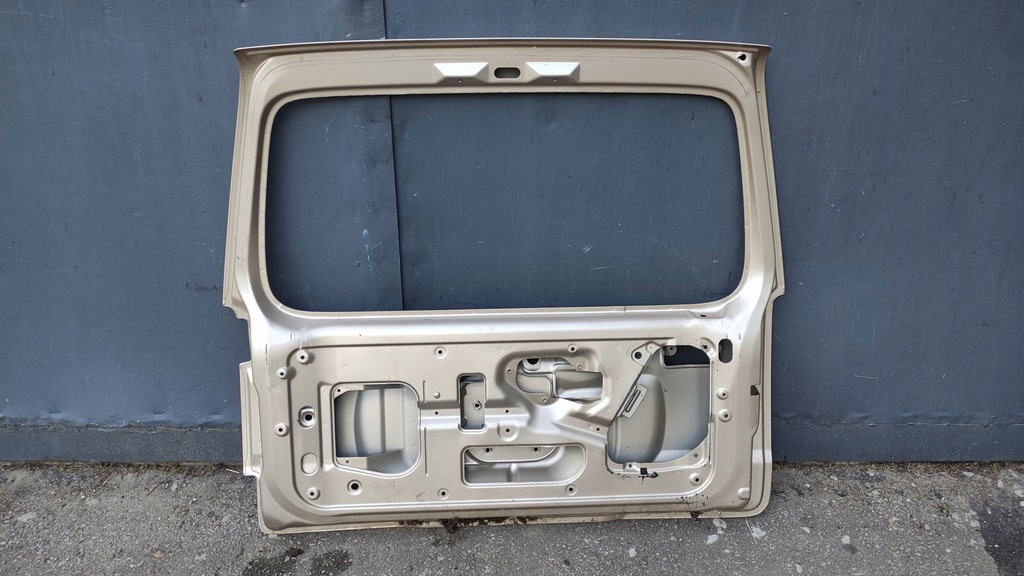 фото №7, Suzuki jimny крышка багажника багажника задняя