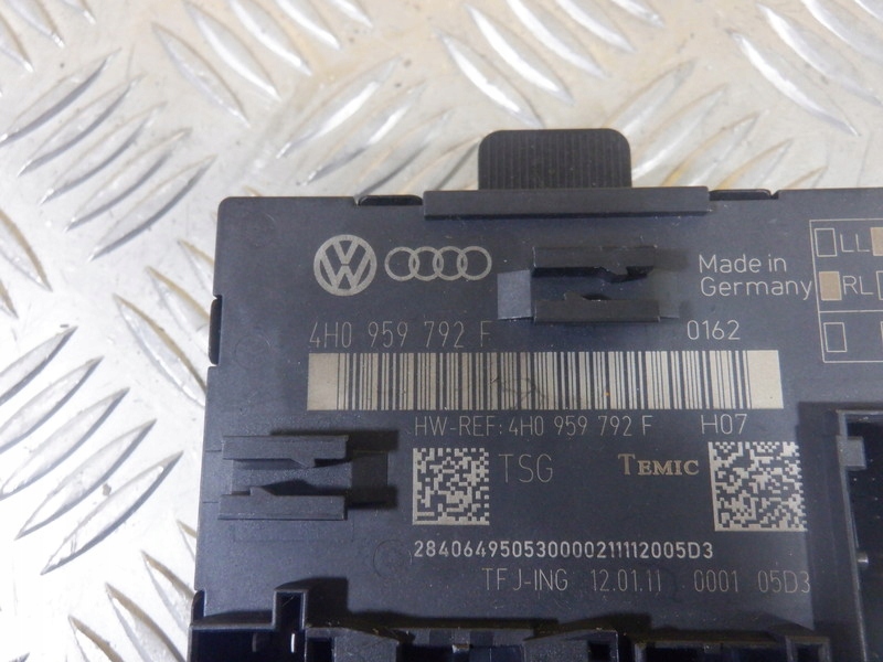 фото №4, Модуль двері audi оригінальний номер 4h0959792f