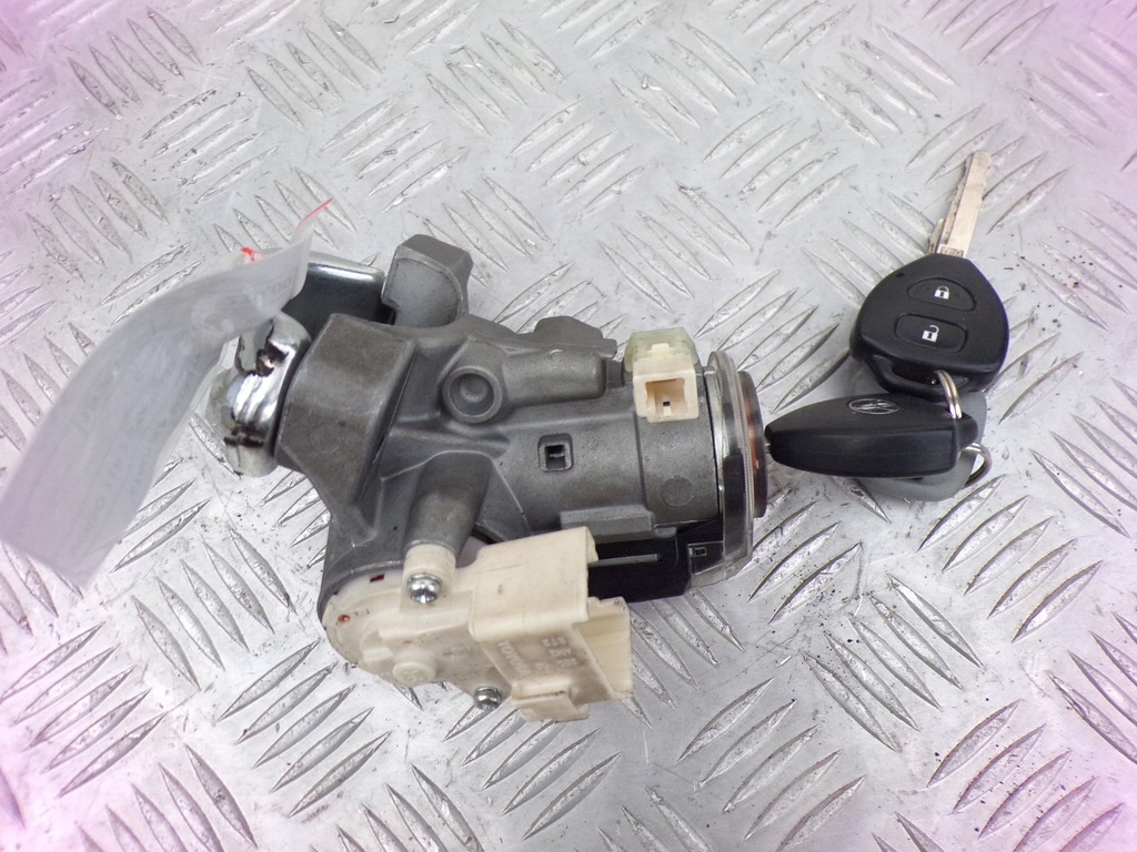 фото №1, Замок запалювання ключ 09- toyota verso 2.0 d4d 11r