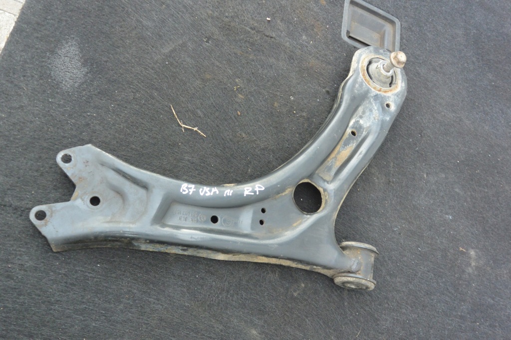 фото №1, Рычаг перед правый vw passat b7 b8 usa