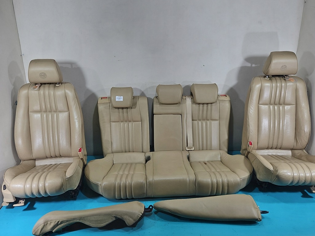 фото №1, Сиденье левый правый перед задняя кожа сиденья комплект заднее сиденье alfa romeo 159 eu