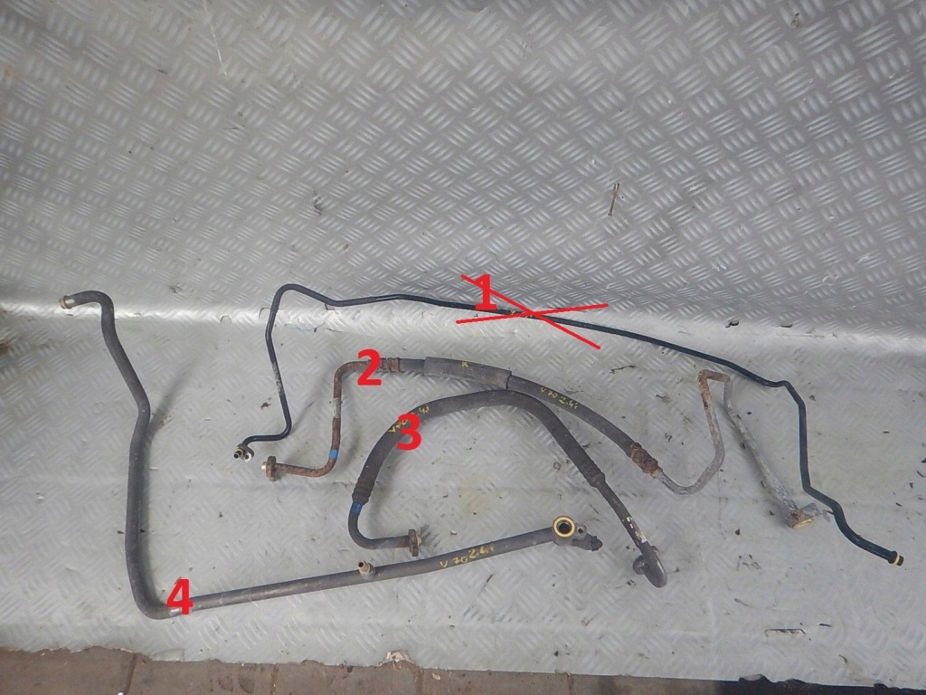 фото №1, Volvo s60 i v70 ii 2.4b lift шланг кондиционера