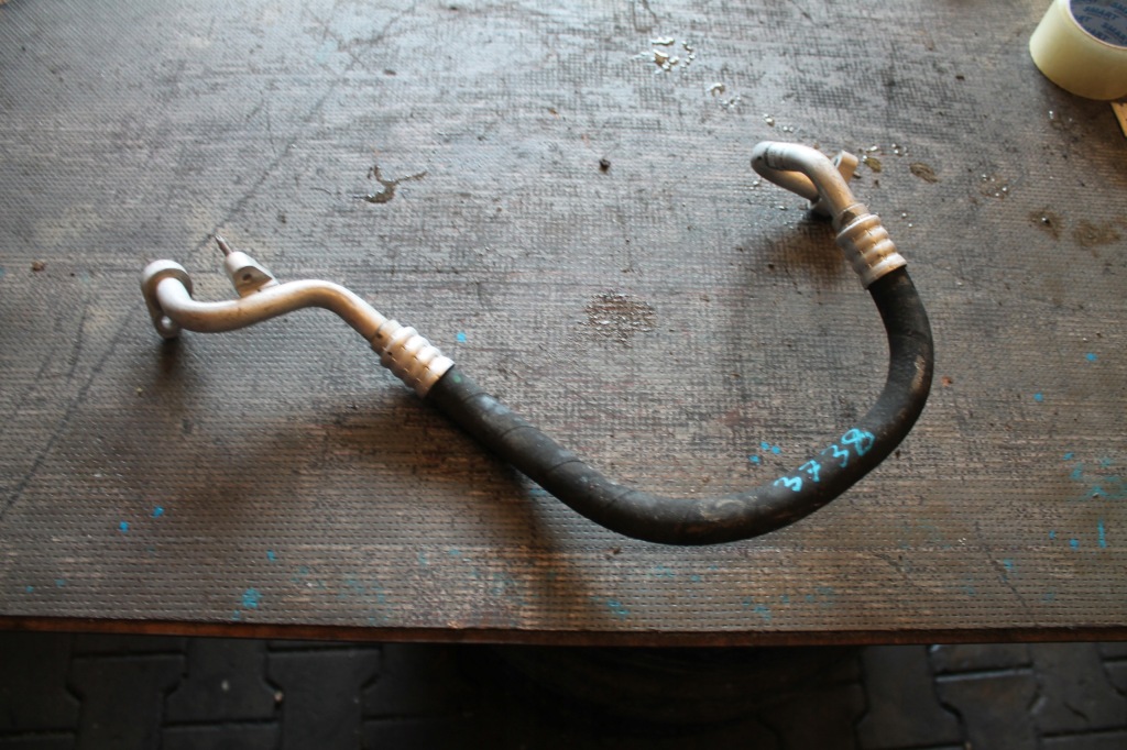 Купити 3738. шланг кондиціонера mercedes a2068305100