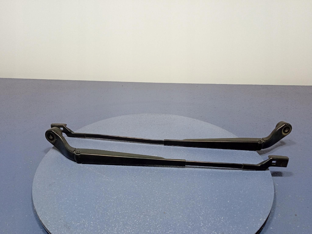 фото №1, Citroen ds5 рычаги дворник перед eu 2 szt 9807487180