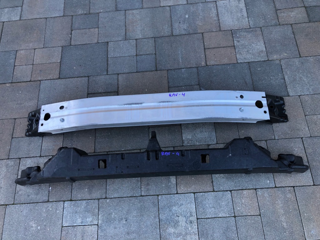 фото №1, Toyota rav-4 v балка бампера перед