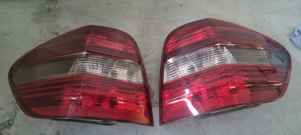 фото №9, Лампа задня do mercedes ml w 164