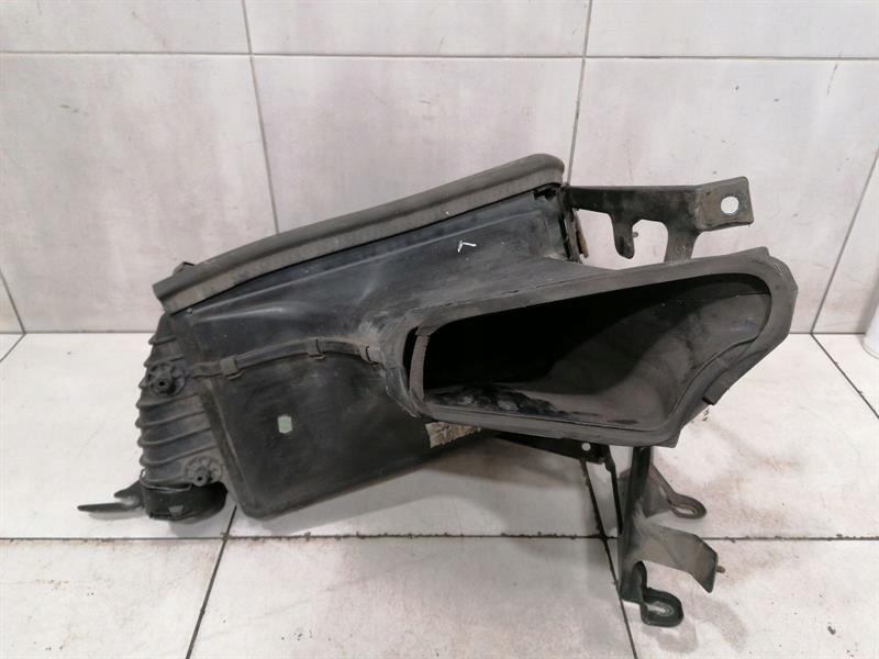 фото №1, Porsche 911 996 інтеркулер 996111063971 left