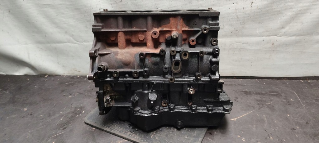 Блок низ  двигуна ford connect 1,8 tdci r3pa Доставка
