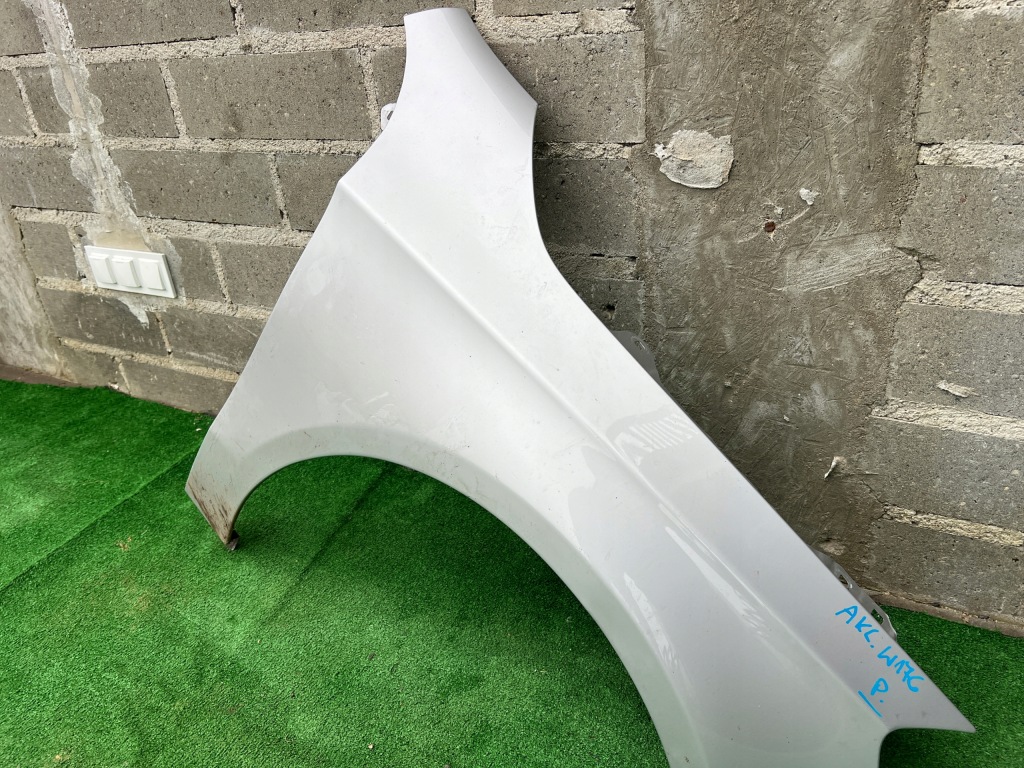 фото №9, Mercedes a klasa w176 крила правий передній правий перед