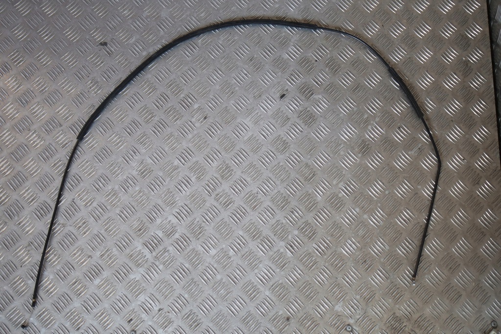 фото №1, Трос шланг капот audi a3 8v 8v1823535