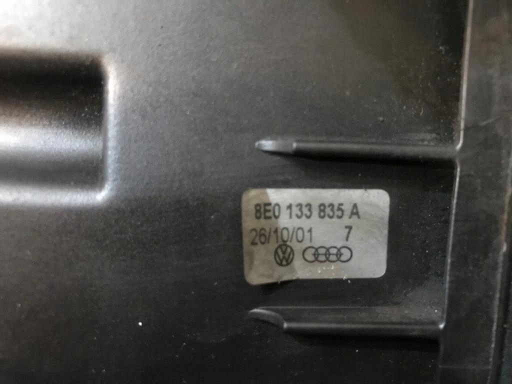 Корпус фильтра воздуха audi a4 b5 1.8 t 8e0133835a Недорого