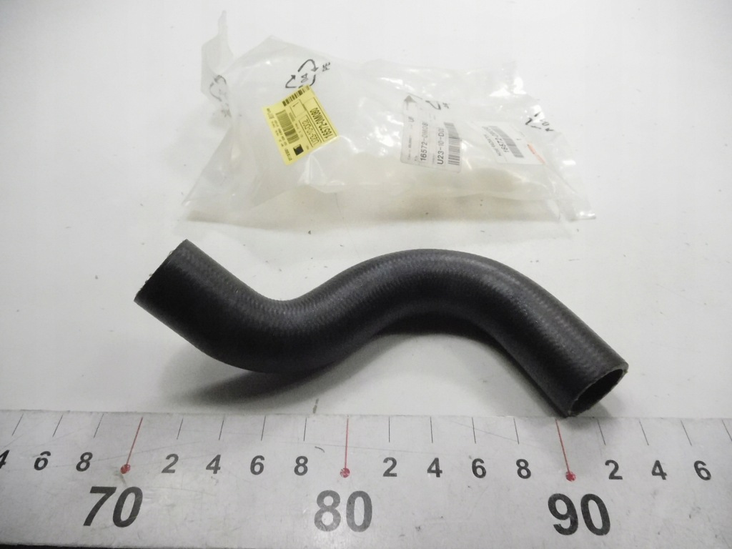 Шланг радиатора toyota yaris оригинальный номер 16572-0m080 Недорого