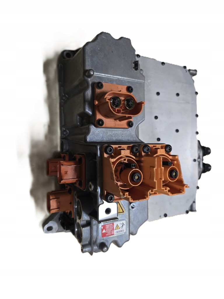 фото №1, Преобразователь модуль напряжения porsche taycan 9j1915539dg