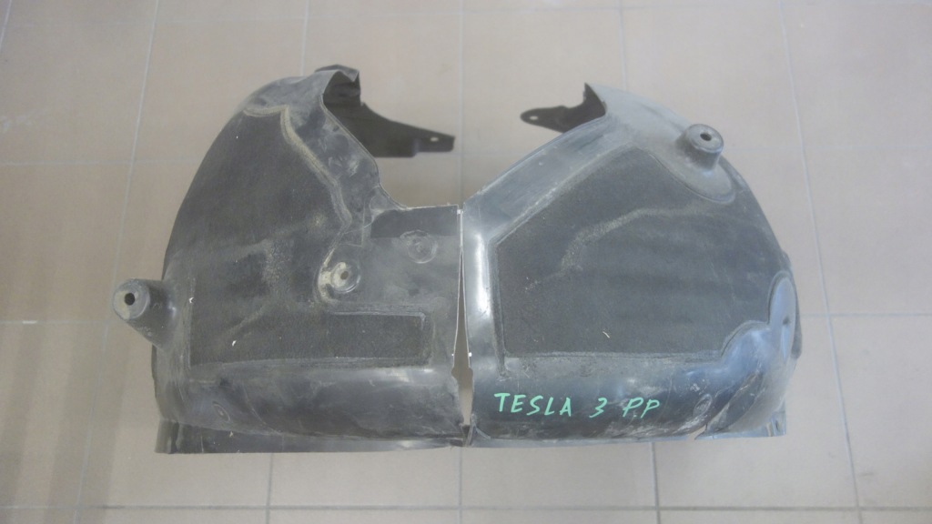 фото №1, Tesla model 3 підкрилок передні праве перед 1081582-00-e